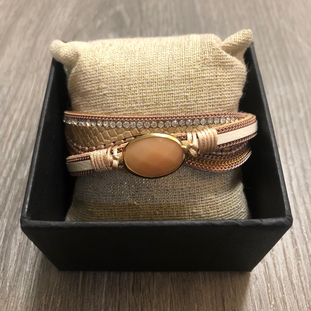 Leather Saachi Bracelet